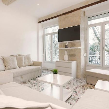 Апартаменты La Loge De L'Horloge - 1 Min Palais Des Papes - Ac Clim - Wifi - Hypercentre - Vue Sur Le Carrousel Авиньон Экстерьер фото
